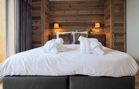 Chalet Grizzly slide 4