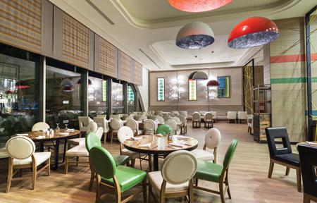 Hotel Titanic Deluxe Lara slide 5