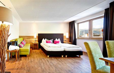 MY ALPENWELT Resort slide 2