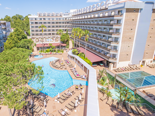 Salou, Spanien - Halvpension afbudsrejse