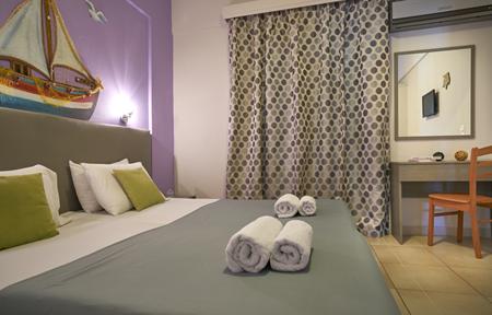 Studios Elena slide 2