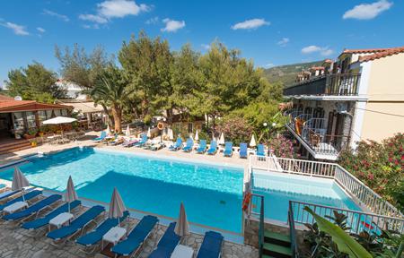 Studios Elena slide 4