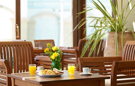 Hotel Mitsis La Vita Beach slide 5