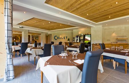 Chalet Hotel Alpina slide 3