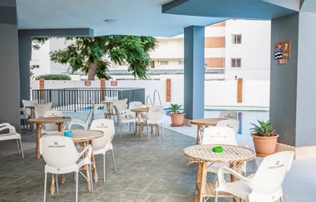Palm Beach Club Carihuela slide 5