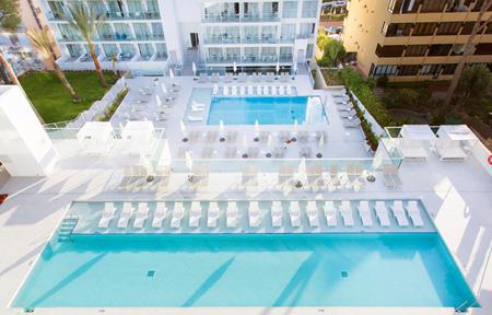 Reverence Life Hotel - Voksenhotel slide 3