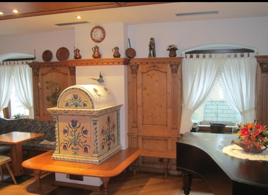 Hotel Alpina  slide 4