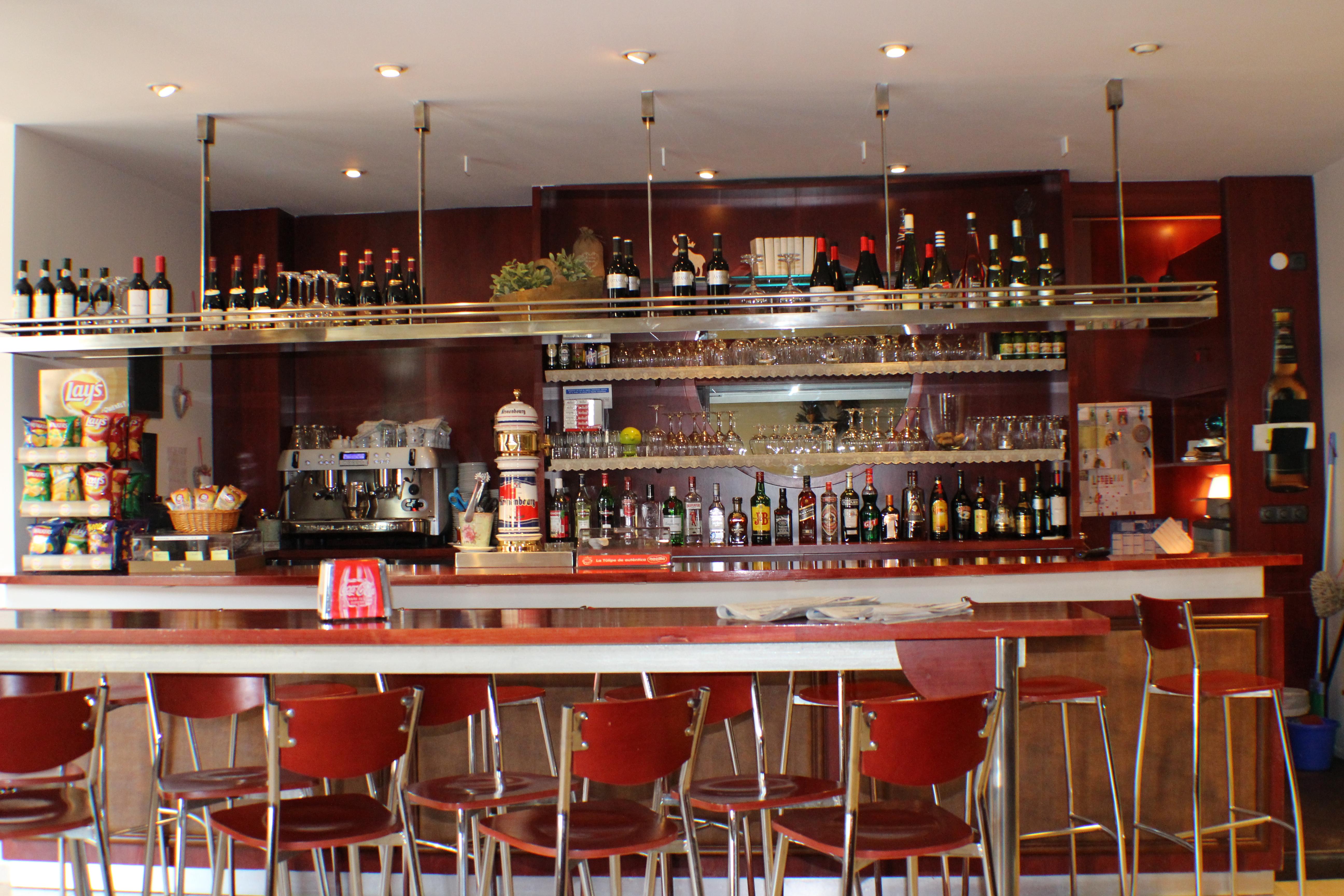 Hotel Del Cubil slide 3