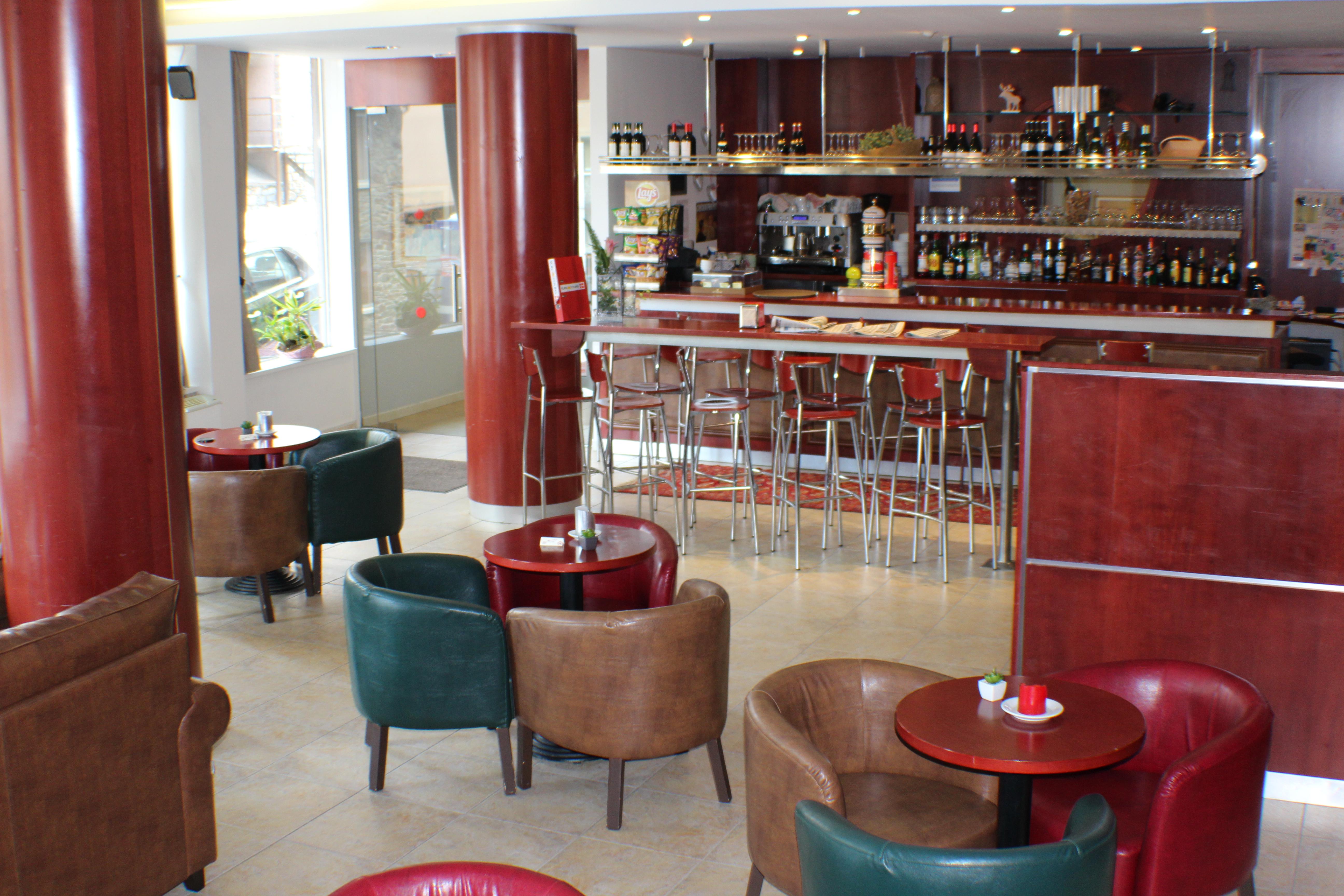 Hotel Del Cubil slide 4