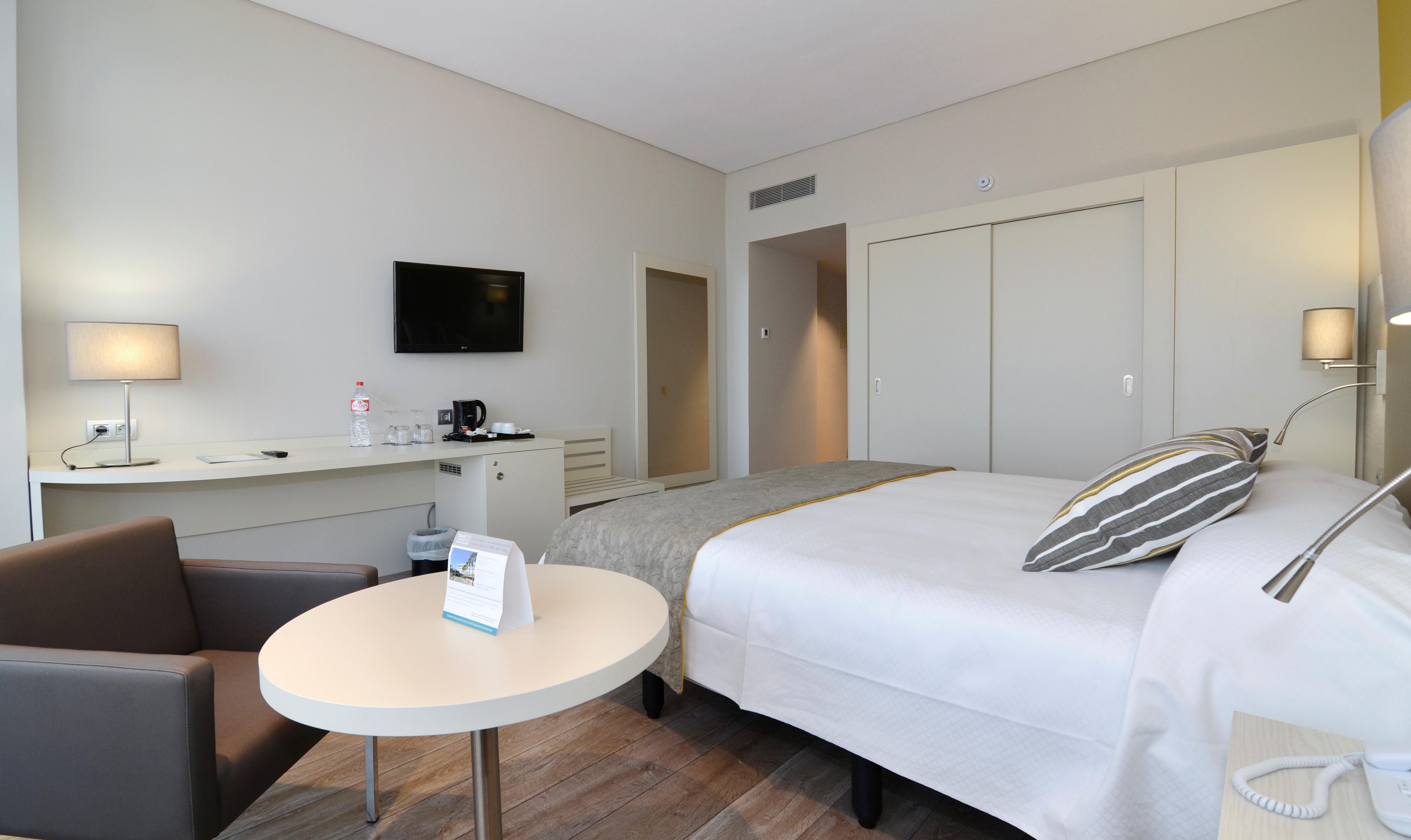 MedPlaya Hotel Riviera slide 4