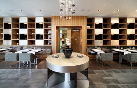 Hotel Barcelo Malaga slide 4