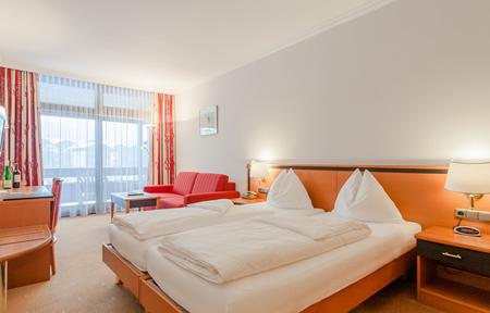 Alpenland St. Johann im Pongau  slide 2