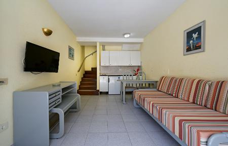 Bungalows Maspalomas Oasis Club  slide 5