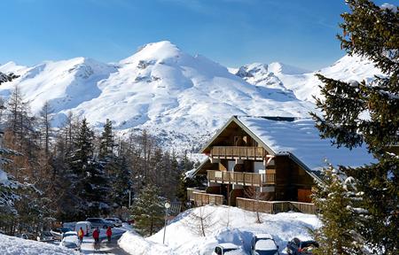 Résidence les Chalets d'Aurouze by Actisource slide 3