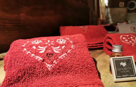 Maison Le Cler - logi og morgenmad  slide 5