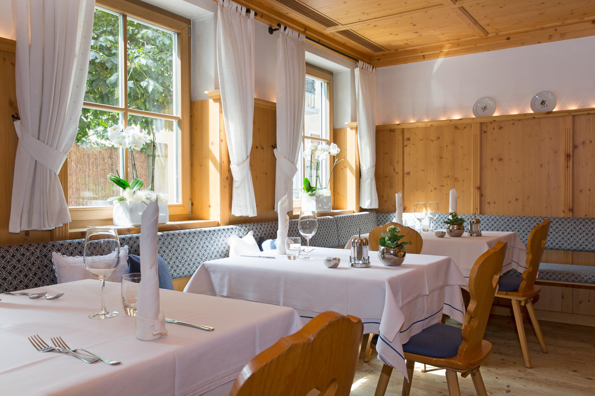 Hotel Blitzburg slide 5