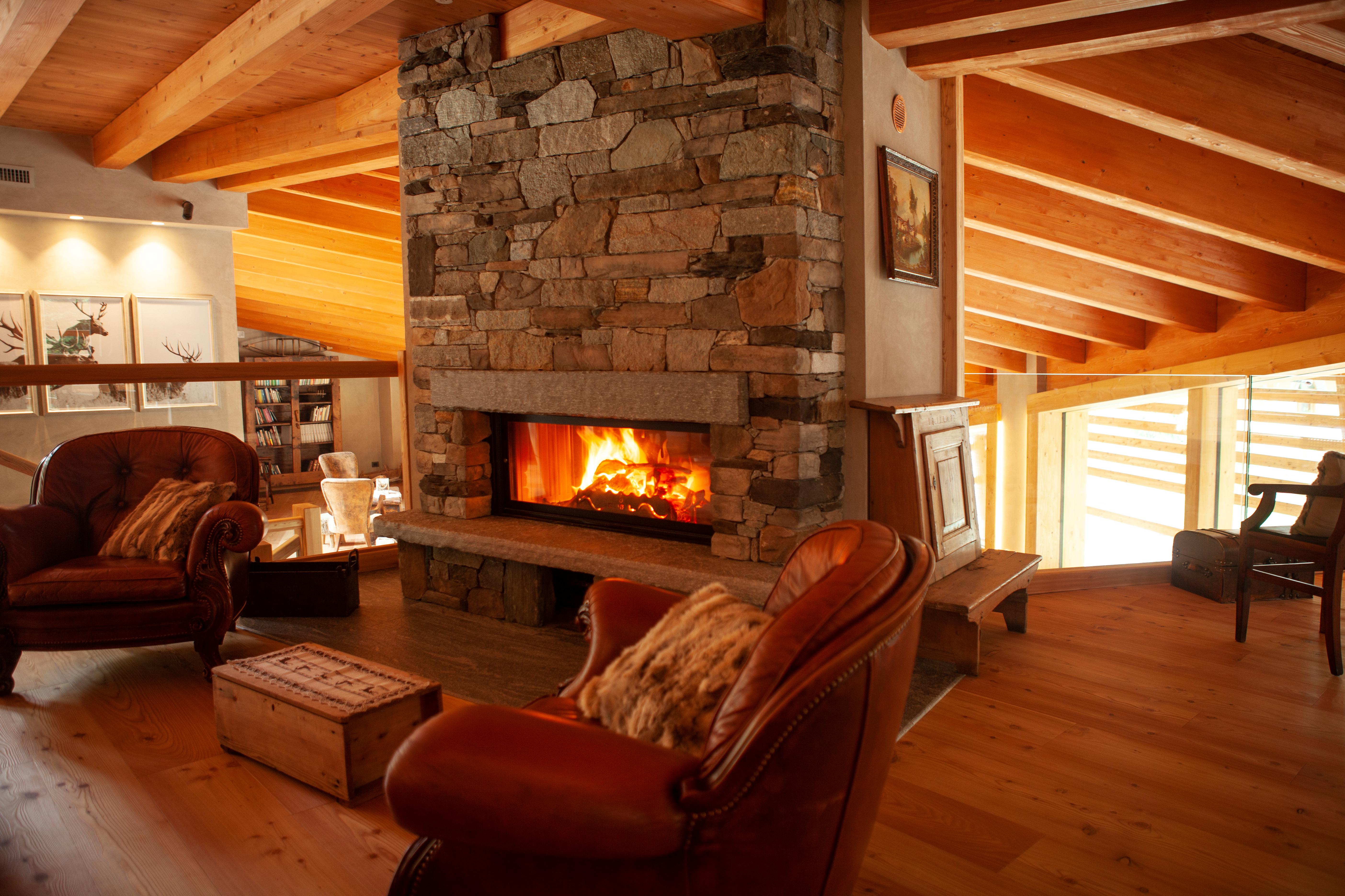 Au Charmant Petit Lac Spa & Park Hotel slide 4