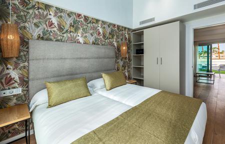 Kumara Serenoa by Lopesan Hotels slide 4