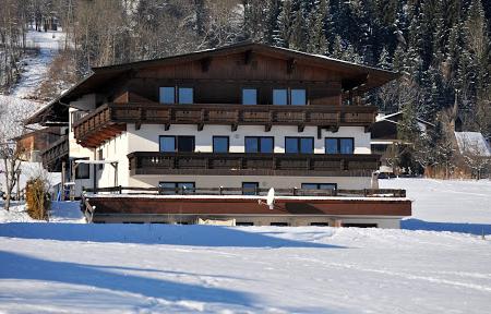 Pension Heidelberg slide 4