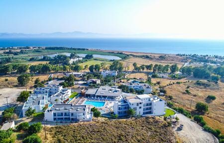 Harmony Crest Resort & Spa - voksenhotel slide 1