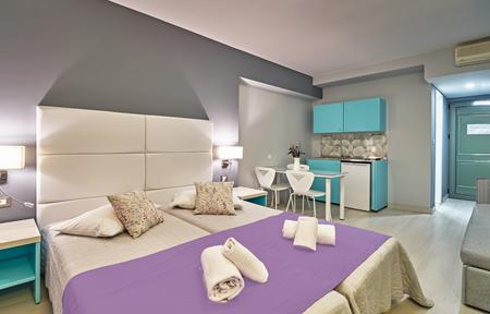 Sunrise Village Hotel slide 3