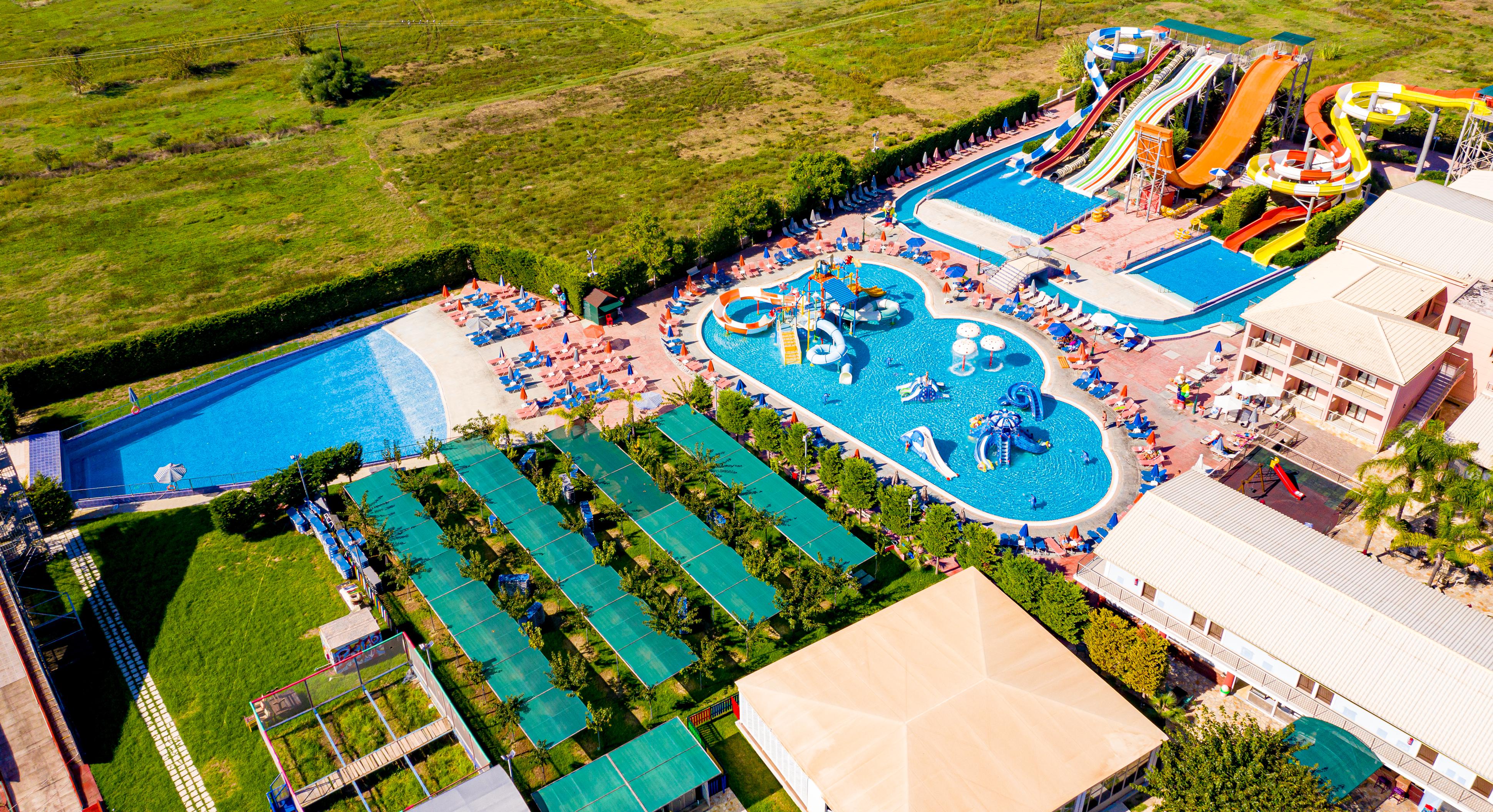 Caretta Beach Hotel & Waterpark  slide 2