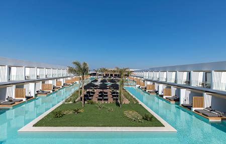 D' Andrea Lagoon All Suites - Voksenhotel slide 1