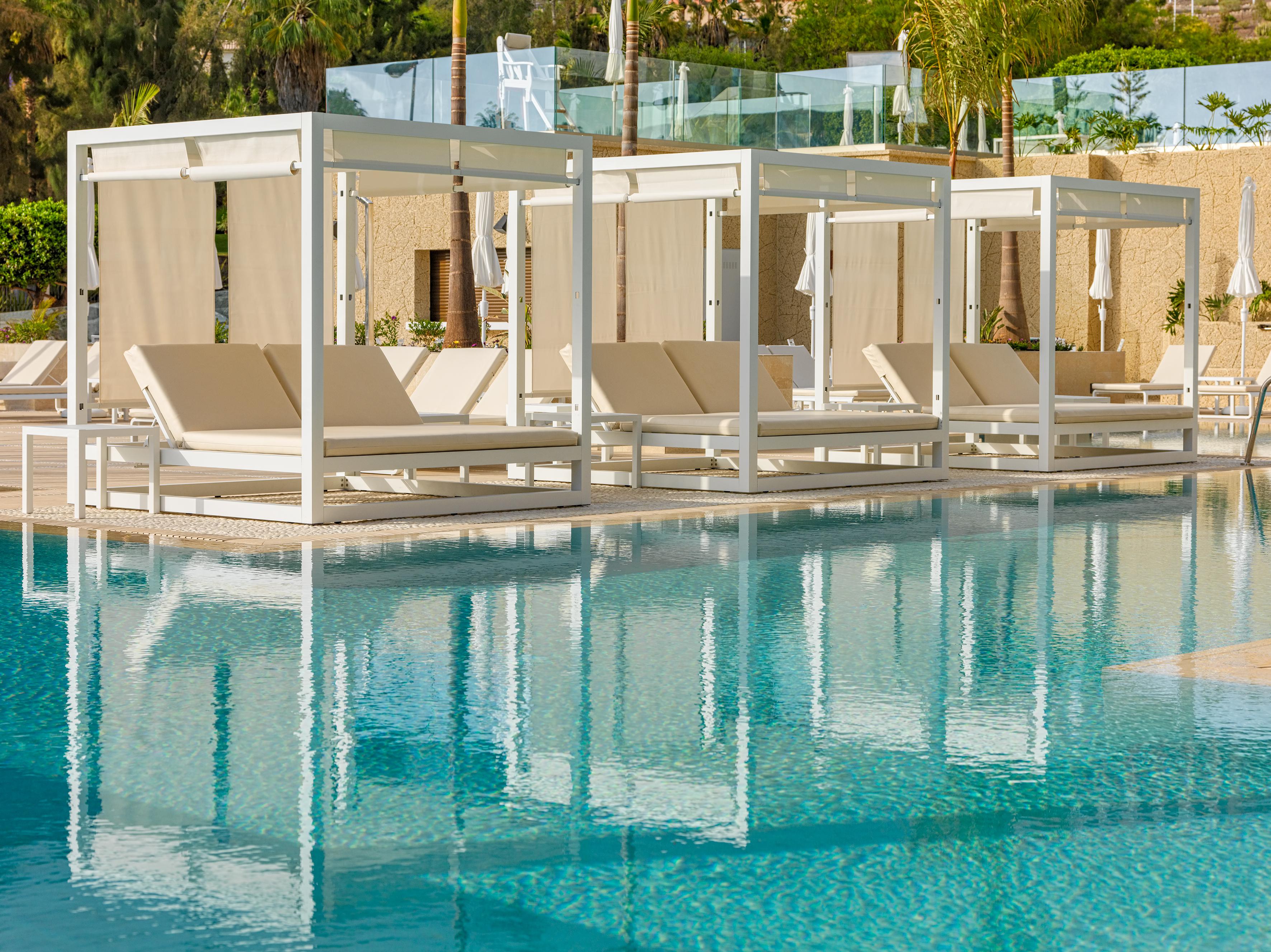 Hotel GF Victoria slide 5