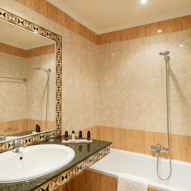 Hotel Mitsis Petit Palais Beach - billede 4