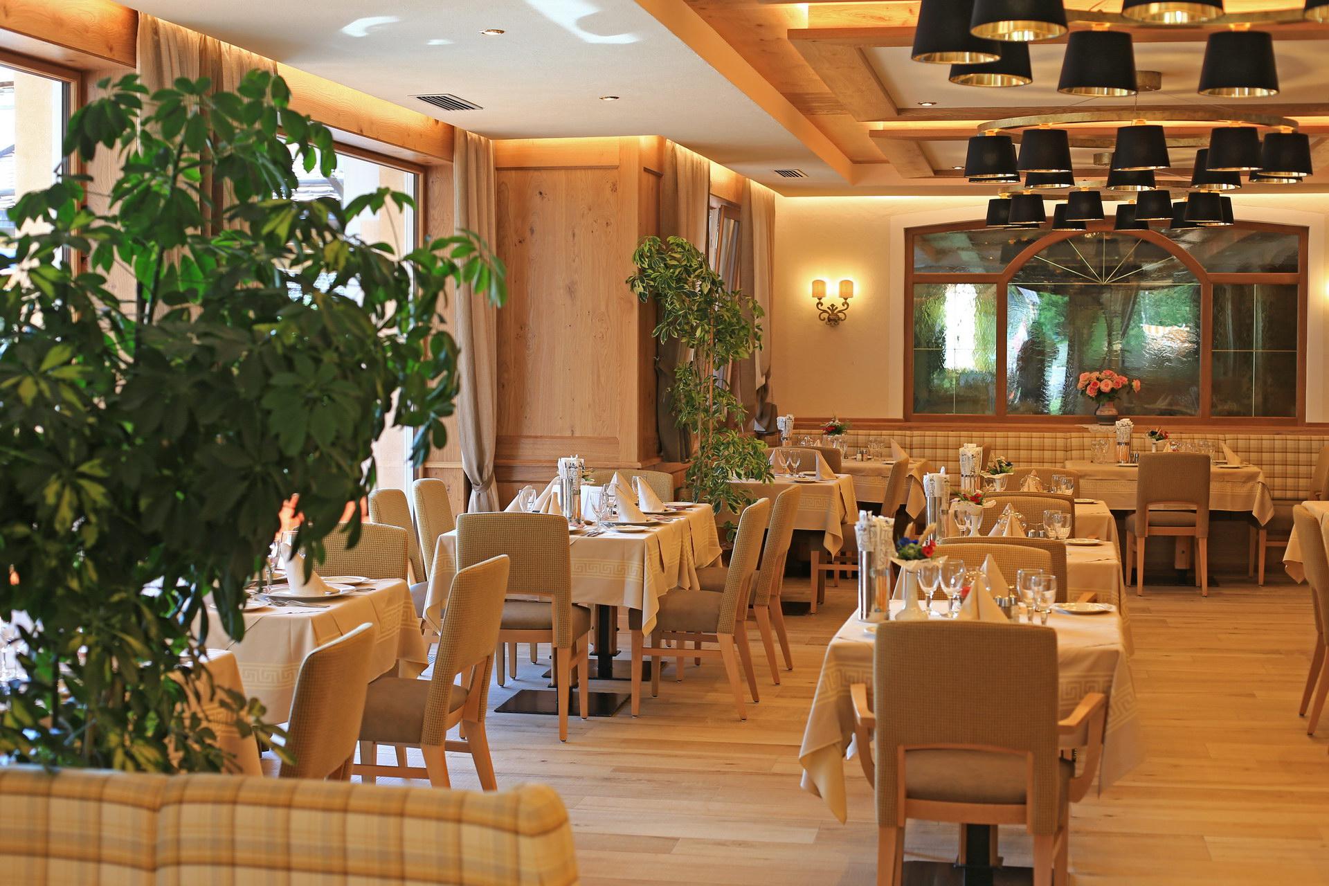 Hotel Cesa Tyrol slide 5