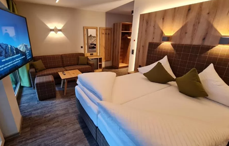 Hotel Der Siegeler slide 4