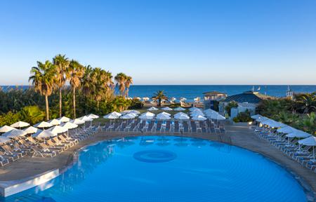 Hotel Minos Mare Beach