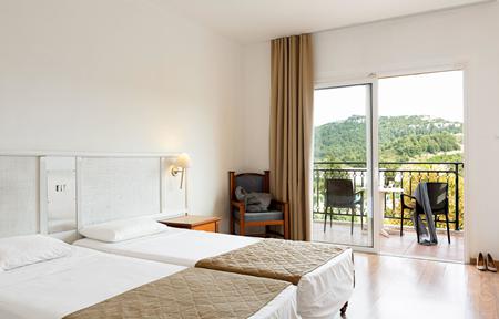 Hotel Cyprotel Faliraki slide 3