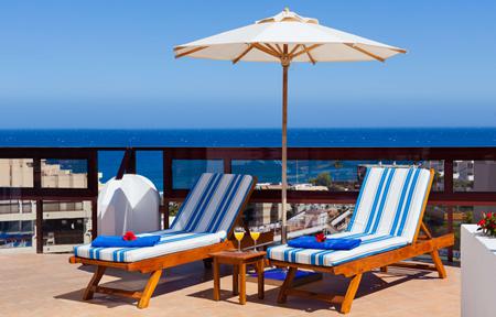 Hotel Seaside Sandy Beach slide 3