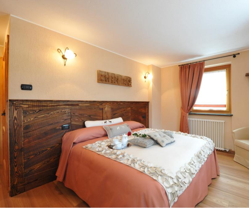 Gresil Residence  slide 2