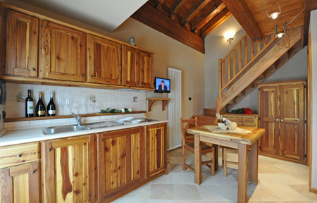 Gresil Residence  slide 3