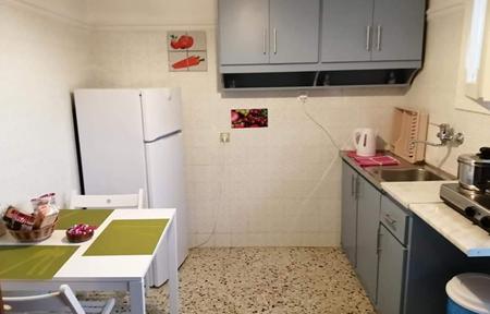 Studio's Anadiomeni slide 4