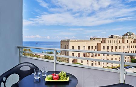 Hotel Aquamare slide 2