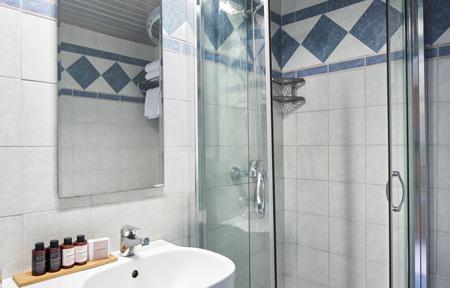 Hotel Aquamare slide 5