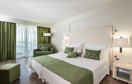 Hotel Minos Mare Royal slide 5