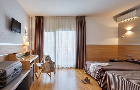 Gran Hotel Flamingo - Voksenhotel slide 2