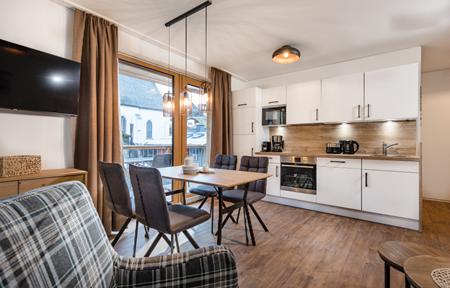 AlpenParks Hotel & Lejligheder Montana  slide 2