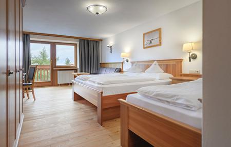 Hotel Steger - Dellai slide 2