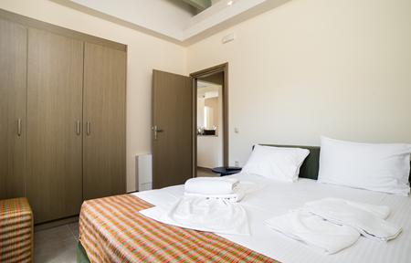 Three Stars Villas slide 2