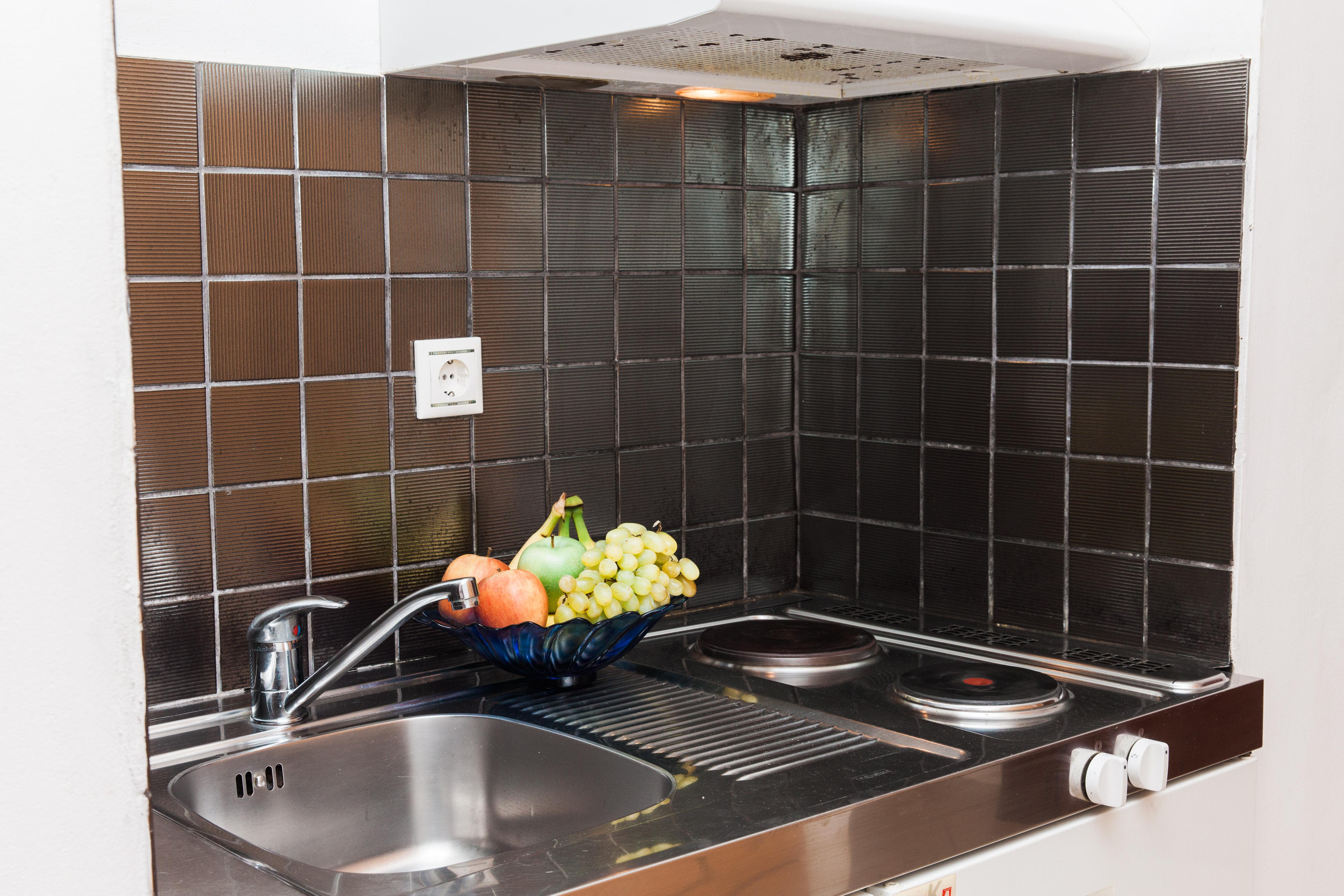 Studio’s Afendra slide 5