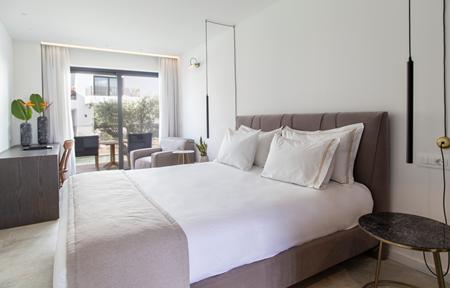 Lango Design Hotel - Voksenhotel slide 3