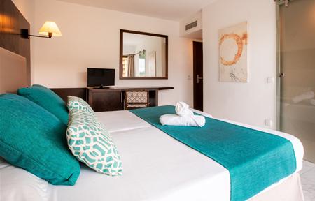 Hotel Bahia de Alcudia slide 4