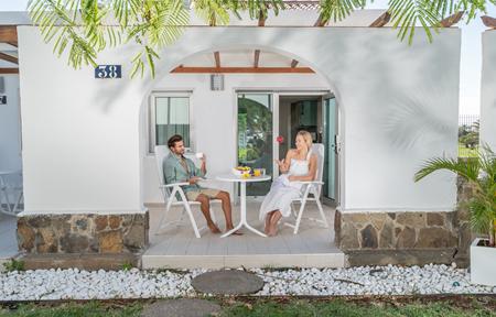 Hotel LIVVO Dunagolf Suites slide 5