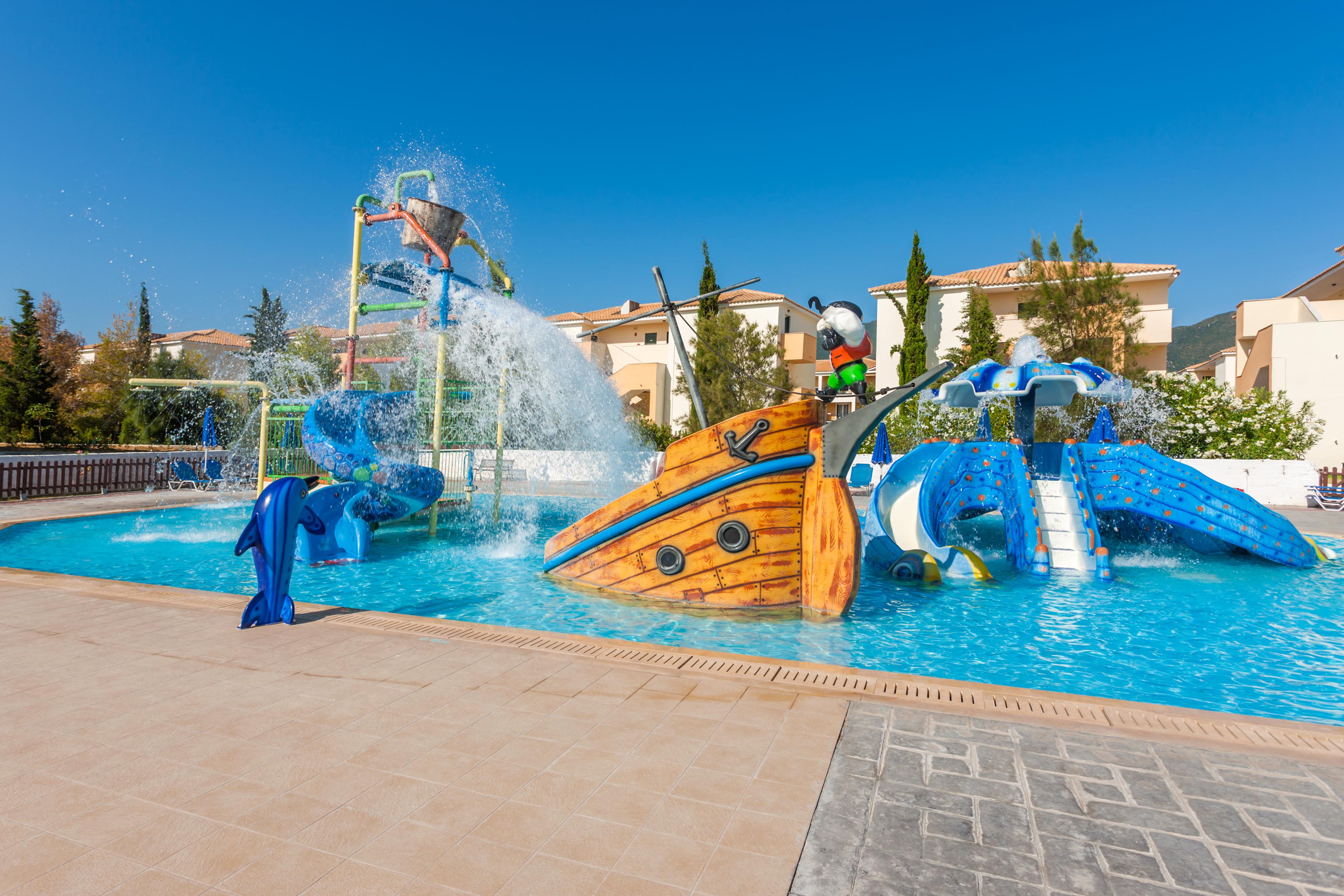 Hotel Alykanas Village slide 3