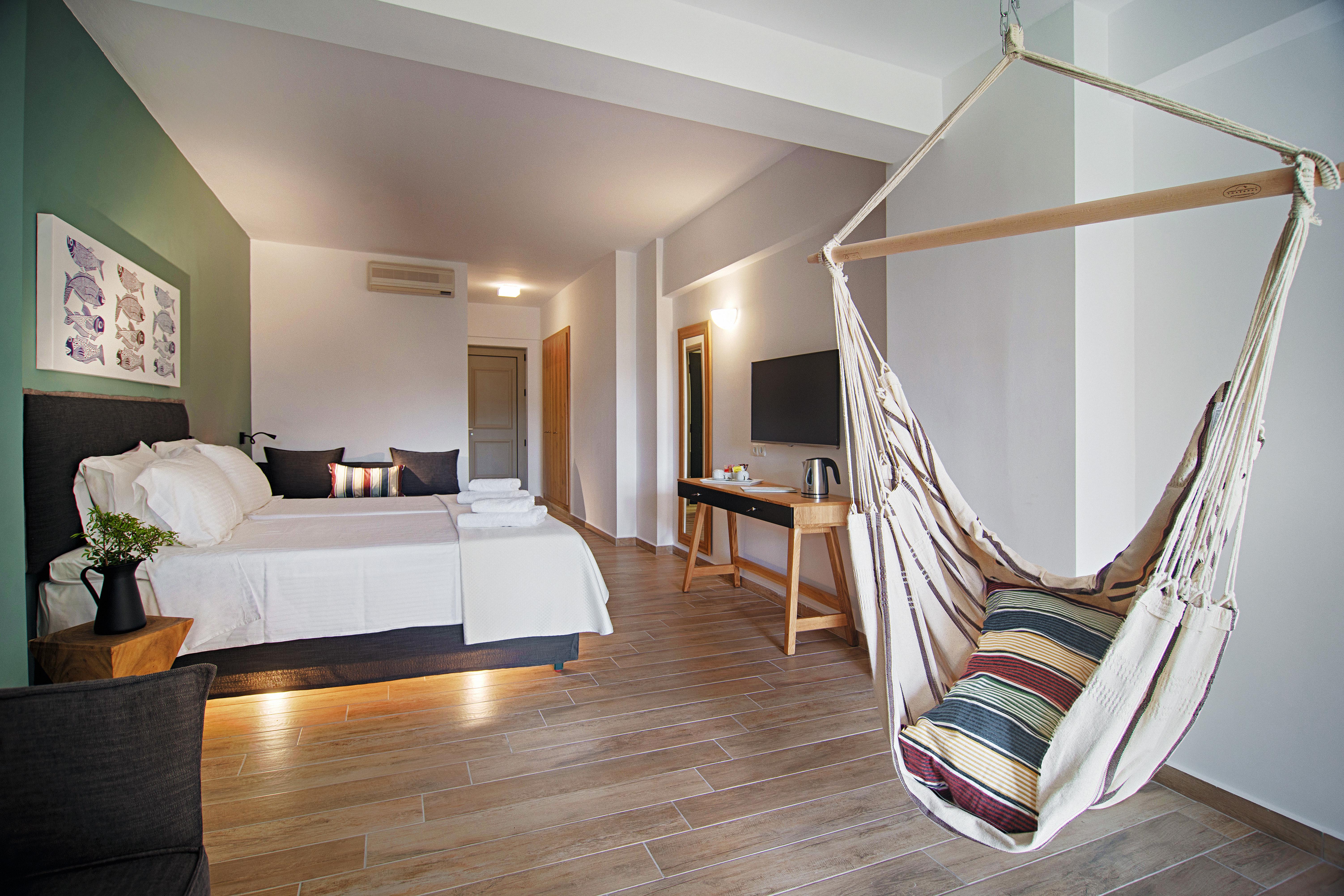 Hotel Paralos Irini Mare slide 4